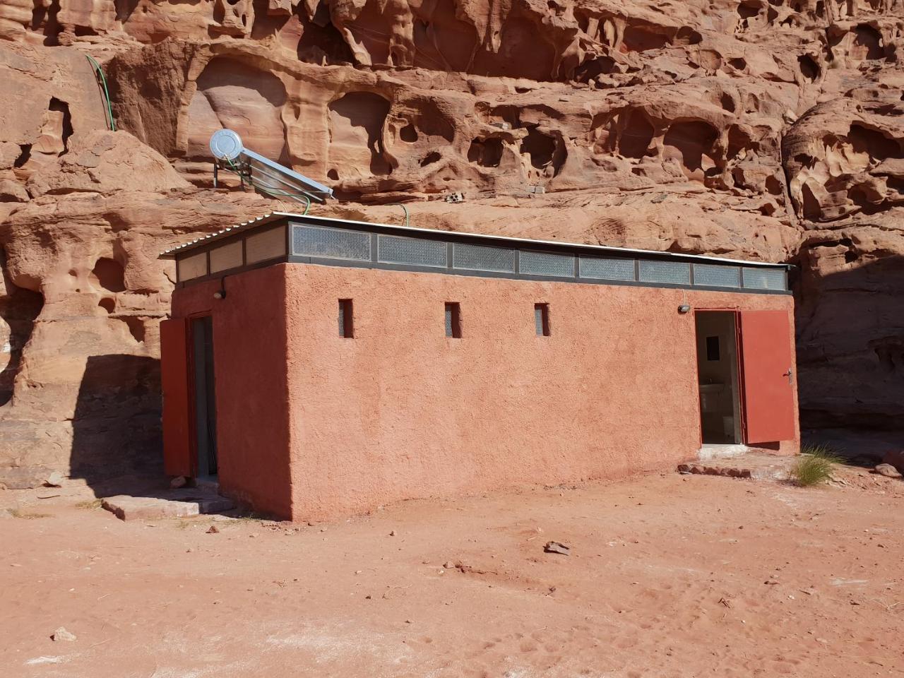 Real Bedouin Experience Tours & Camp Wadi Rum Exterior foto