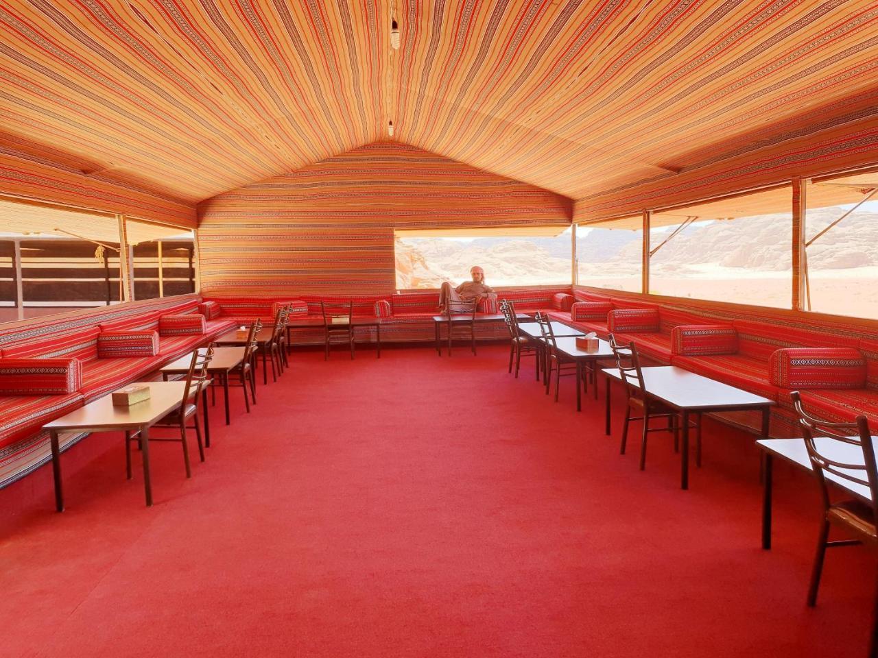 Real Bedouin Experience Tours & Camp Wadi Rum Exterior foto