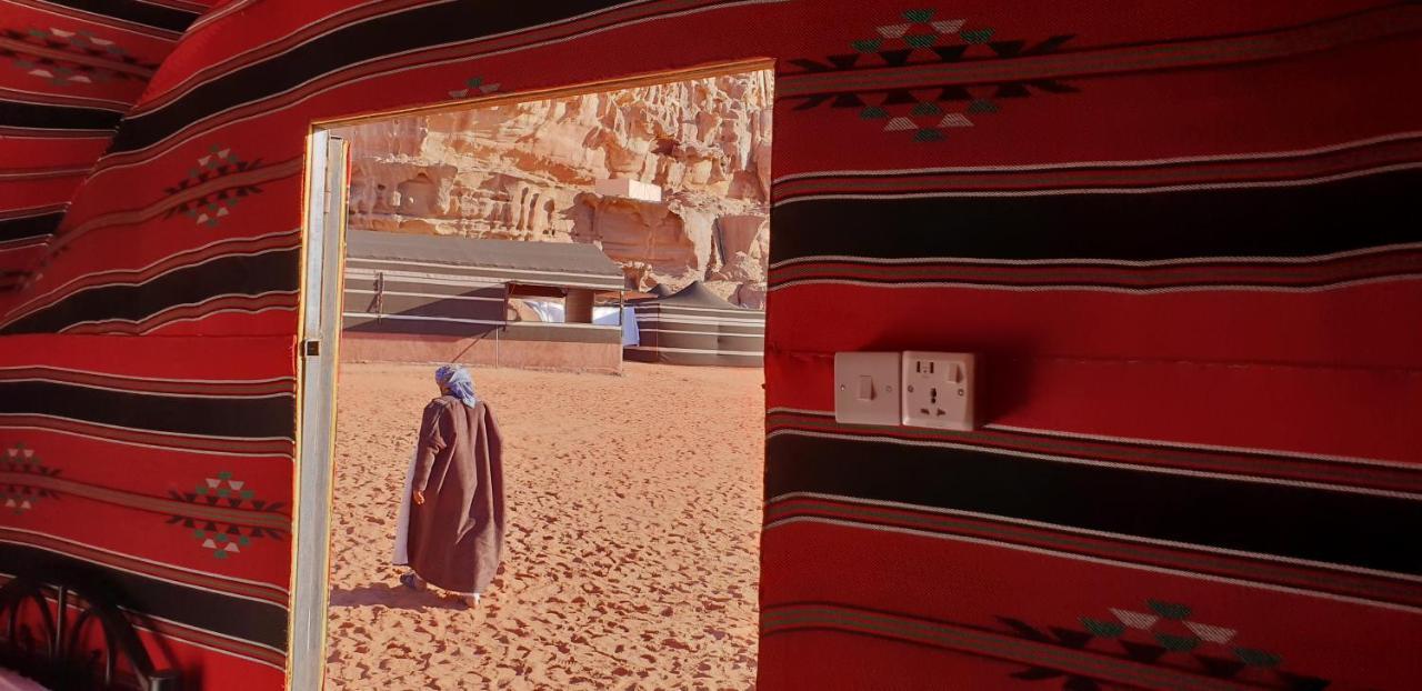 Real Bedouin Experience Tours & Camp Wadi Rum Exterior foto